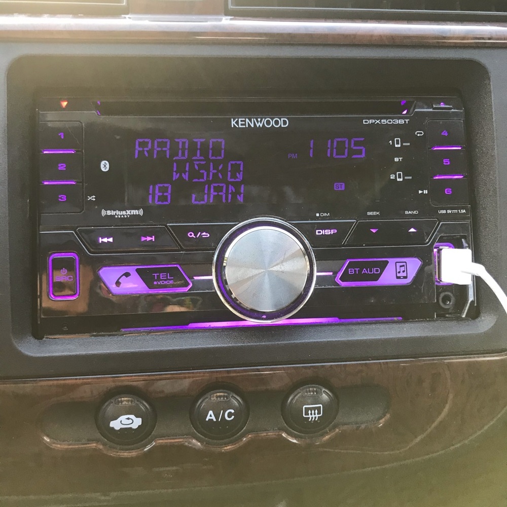 Kenwood built in blue tooth car radio